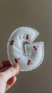 Create your very own puffy-style fabric letters with the exact method and template I use for my handmade name garlands! — perfect for nursery décor, bunting, or personalised gifts.Get yours👉bit.ly/3KaF2hZ | LizAmmon