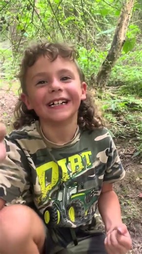 Another good find arrowhead hunting in the south Mississippi woods. #artifacts #outdoors #hunting