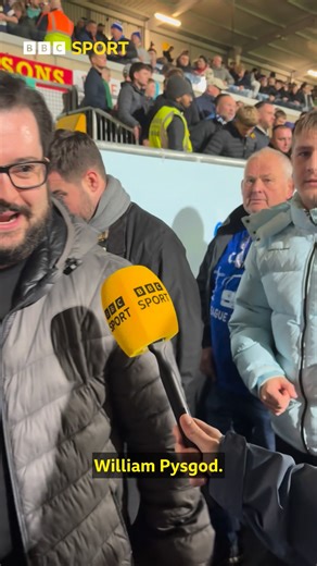 This win clearly meant a LOT to these Cardiff fans 🔵 Cardiff fans react to their win over Welsh rivals Wrexham in the #EFLCup 🗣️ #BBCFootball #CCFC | BBC Sport Wales