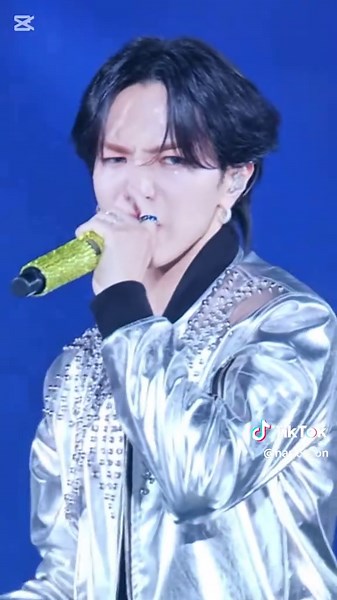 このレベルのグループが世界に知れ渡ってないの、おかしい。フルパフォーマンスはJO1公式YouTubeで。 #jo1 #jo1_beclassic #be_classic #jo1_gotothetop #金城碧海 #川尻蓮 #與那城奨 #白岩瑠姫 #木全翔也 #川西拓実 #豆原一成 #鶴房汐恩 #大平祥生 #河野純喜 #佐藤景瑚 @JO1