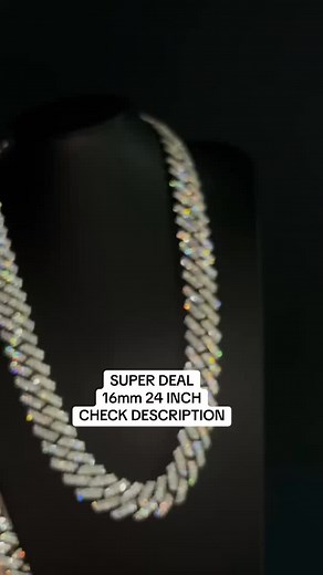 16MM 24” Cuban Link SUPER DEAL! NOT ON THE WEBSITE! GRAB IT IN STORE OR MESSAGE ME! UNDER $2500!!!! Payment plans available! #diamond #eye #diamondeye #jonesjewelryco #cubanlink #jewelrydeal #houstonjeweler #mensjewelry #icedout #goldchain #customjewelry | Jones Jewelry & Co