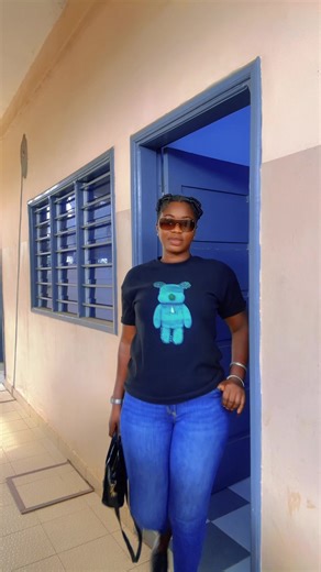 Vidéos de Authentik frip by Rosa👜👛 (@authentik.frip.by) avec son original - adesco_llmprod