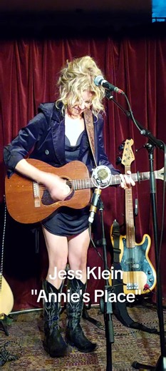 The beautiful sound of Jess Klein performing her song