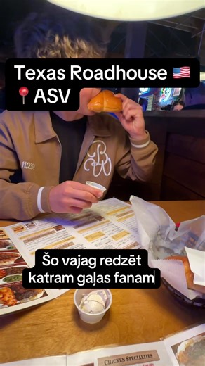 Garšīgākā maize par brīvu! Texas Roadhouse, ASV🇺🇸 #ediens #ediensirdzive #interesanti