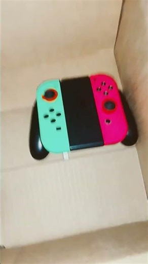 Unboxing Nintendo Switch v2