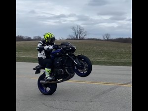 Yamaha MT-10 sc project fly by