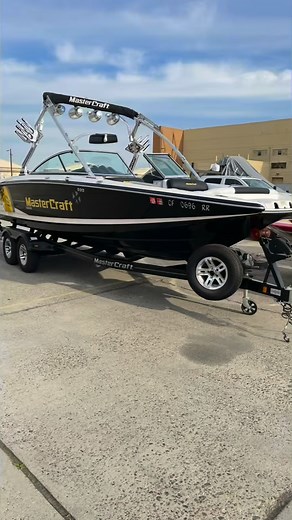 Mastercraft X45 We took this boat to the next level with a sleek new interior design. Bright yellow embroidery and diamond accents bring a touch of luxury! #malibuboats #wakeboarding #mastercraftboats #centurionboats #wakesurfing #wakesurf #nautiqueboats #upholstery #tigeboats #lake | Gabe's Custom Marine Upholstery