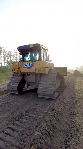 Nothing like the sound of dozer tracks! Video Credit: @qualityenterprisesusa Must have been a smooth pass because this guy is ROLLING! — WORK THE DIRT — #workthedirt #digitdigitalgps #earthmover #earthmoving #earthmovers #bluecollar #bluecollarlife #bluecollarnation #bluecollarnation #bluecollarlifestyle #construction #constructionlife #constructionsite #constructionequipment #heavyequipment #heavyequipmentlife #heavyequipmentnation #heavyequipmentoperator #heavyequipmentmechanic #heavyequipment