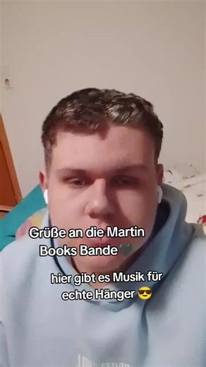 David.vGüstrow (@david.vguestrow)’s videos with Originalton - Martin Books