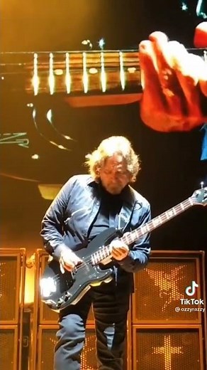 Geezer Butler. #bassplayer #blacksabbath #nib #geezerbutler