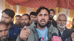 *BJP Unit Bandipora Holds Meeting Of polling booth incharges sector incharges and district teams To Review Lok Sabha Election Preparation Bandipora, March 16: Bhartiya Janta Party unit Bandipora held an important review meeting of polling Booth incharges to review Lok Sabha election preparations at head office Bandipora on Saturday. The meeting was chaired by BJP Senior Leader and North Incharge Mudasir Ahmad Wani besides him Prabari Bandipora Arif Raja alongwith Anwar Khan and BJP district Pres