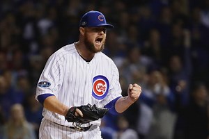 Jon Lester Bought Chicagoans $47,000 Worth of Miller Lite this Weekend