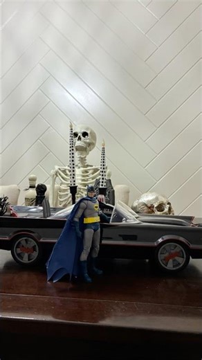 McFarlane Batmobile dc multiverse vs Mattel Batmobile unboxing happy Halloween