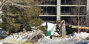 Man killed in canopy collapse at Bar Harbor hotel