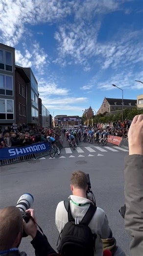 Gravel Worlds never disappoints 🔥 Who’s ready for this year’s edition? 😤 Canyon Factory Racing: https://click.canyon.com/4mYOnHp 👈 | Canyon