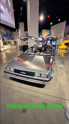 1985 DeLorean Time Machine ⏳