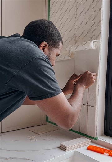Tiling a Kitchen Backsplash Made Simple
