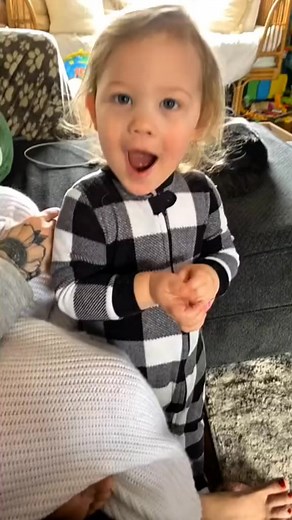 Hilarious baby swears 🤣🤦‍♀️#toddler #toddlersoffb #baby #kid #funny #swear #badword #cusswords #hilarious #humor #🤣🤣🤣 | Little Toddler Humor