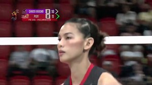 MAYHEM AT THE MIDDLE 🫨 The middle blockers of both the Choco Mucho Flying Titans and the PLDT High Speed Hitters are hard at work early in the first set of their 2024-25 PVL All-Filipino Conference clash! #PVL2025 #TheHeartOfVolleyball #OneSports | One Sports