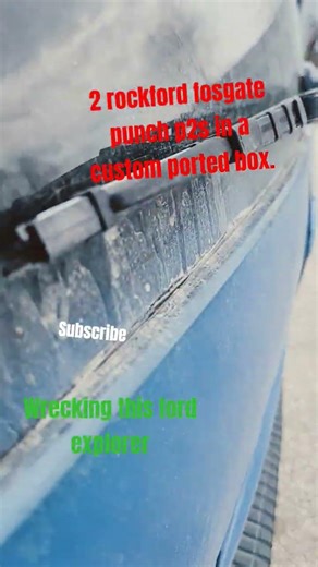 autistic mans 2 rockford fosgate punch p2s in a custom ported box wrecking this 2003 ford explorer