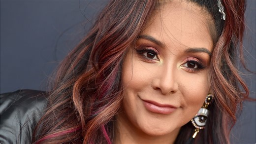 Snooki 'overwhelmed with love' following cancer diagnosis