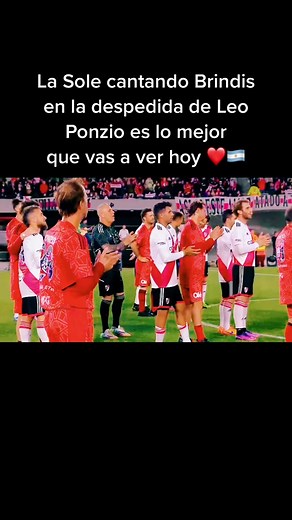 @sole_pastorutti en el monumental! Emocionante ❤️ #lasole #lasolepastorutti #soledadpastorutti #leoponzio #ponzio #river #riverplate #gracias23 #capitaneterno #monumental