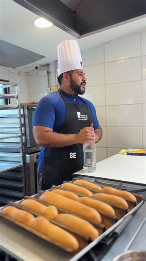 Te ha pasado que comes un pan recién salido del horno y te llenas de gases? Aquí la razón…