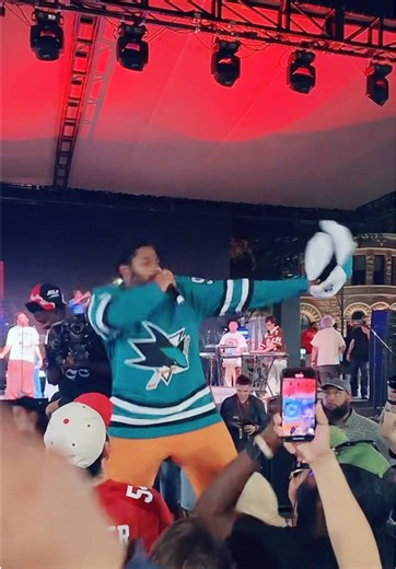 Bay Area Classic: LaRussell x Mac Dre