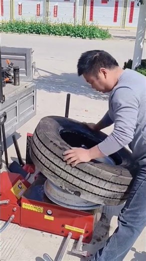Professional Tyre Changing Machine Demonstration