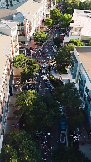 100 Cars, 4000 people, 1 Awesome City! Thank you Austin for showing up today, what an unbelievable community we’re building together ❤️ | The Exotics Network