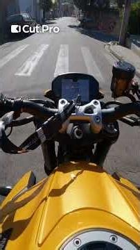 ABRINDO O CAPACETE 180 GRAUS PARA TESTAR MICROFONE #djimicmini #djiosmoaction6 #streettriple765rs
