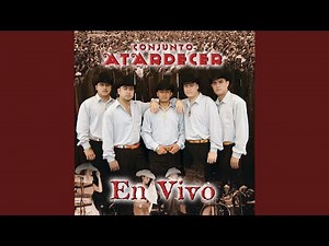 Debajo De Los Laureles (Live In Austin, TX / 2005)
