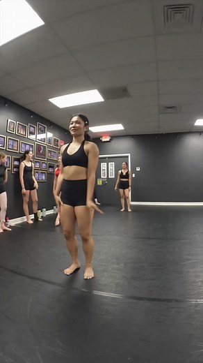 Senior Jazz! 💃🏽 #jazzdance #choreography #warmupexercise #warmuproutine #leaps #danceleaps #dancetok