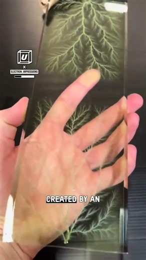 Why my boyfriend doesn't text me back... 🤣⚡️ #science #electricity #cool