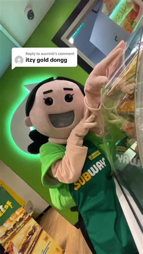 Imaginary Friend Prank with ITZY at Subway Indonesia