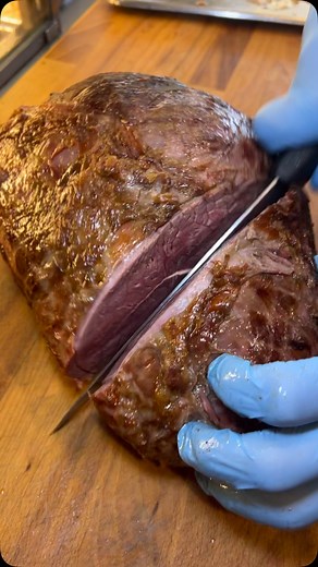 Rare, Juicy, and Cut Just Right—Roast Beef Done Your Way @mill_basin_kosher_deli At Mill Basin Kosher Deli, we know roast beef lovers take their meat seriously. That’s why we serve it exactly how you like it—whether that’s rare, melt-in-your-mouth tender or cooked just the way you prefer. Our hand-sliced, perfectly seasoned roast beef is piled high on fresh rye, a club roll, or however you want it. Come in hungry, and we’ll make it your way—because great deli food is all about freshness, flavor,