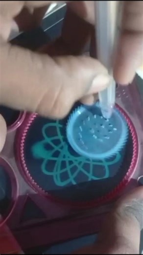 Spirograph Art on magic tab | Easy spirograph design #shortsfeed #spirograph #artisticadventures