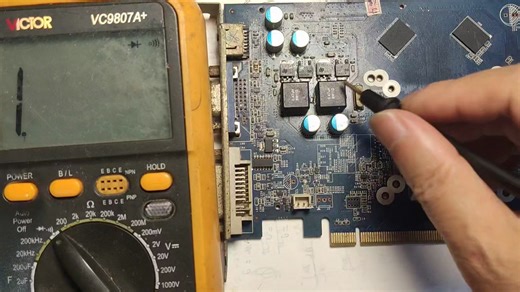 显卡供电电路讲解及简单故障检修方法