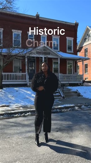 Kaylin Williams, NJ Realtor®, SFR®, ABR® on Instagram: "Just listed!🏡✨ This 3-bedroom, 1.5-bath home in Woodbury is officially on the market — and it’s one you’ll want to see in person. Spacious rooms, a comfortable layout, a front porch + back patio, and a private driveway make this home an easy fit for everyday living. 💰 $254,999 📍 Woodbury, NJ If this feels like a fit for you, let’s set up a showing. Call me today 📲 or Book a consultation below ⬇️ https://calendly.com/kaylintherealtor OPE