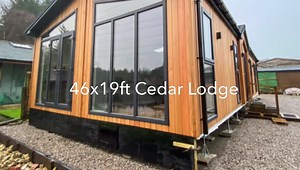 46x19ft Custom Cedar Lodge Video 🎥 A short video of a recent 46x19ft cedar lodge we have recently supplied to a private client with the most amazing location. If this were a rental, it would be permanently booked up. It really is the lodge on the lake 😍 More happy customers 👌 | CS Vanguard Ltd: Bespoke Residential Park Homes & Luxury Leisure Lodges