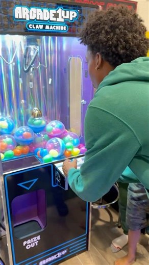 Easter bunny filled our claw machine with eggs! #shorts