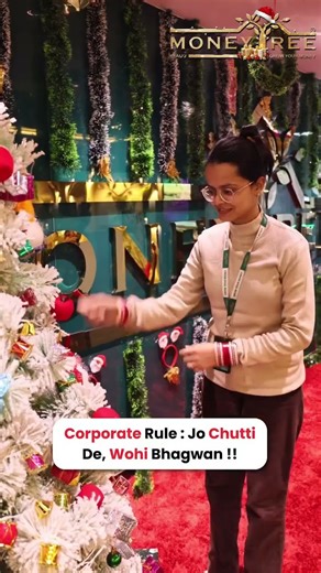 Ab toh bas Jesus hi humey chutti dila skte hai....#moneytreerealty #christmas #officememe #shorts