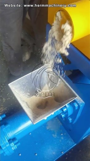 Floating Fish Feed Peller Extruder Works - Herm Machinery #fishfeedmachine #fishfeedmakingmachine