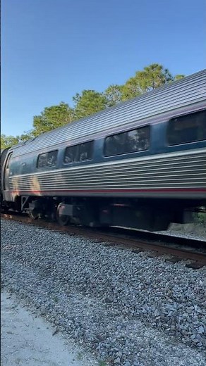 Full Speed 79 MPH Amtrak Floridian 41 Southbound In Palm Beach County