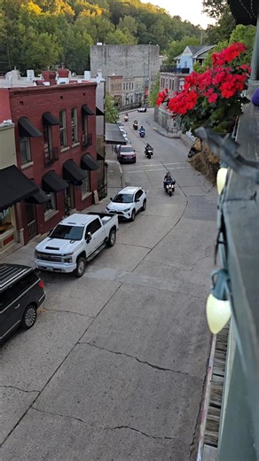 23 reactions · 35 comments | Historic Downtown Eureka Springs, Arkansas #Arkansas #eurekasprings #historical | Maria Mitsy James | Facebook