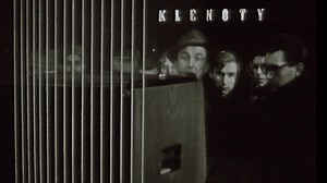 Vysílání hokejové ligy v České televizi je s vámi už 60 let a to si žádá oslavu! 🎉🎊 Proto se dnes můžete těšit na speciální studio Buly a hned dvě živá vysílání za sebou! Začínáme v 15:00, tak si nezapomeňte zapnout ČT sport nebo web ctsport.cz. | ČT sport