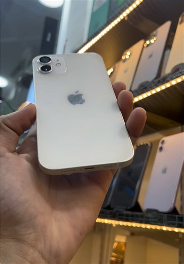 iPhone 12 Customer Reviews and Availability Insights