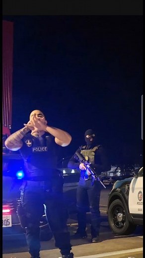 tuto Signe Crips ♿️ ♿ Lil Loaded NLE Choppa LAPD Cops FBI Walk Gang signs Rollin 60s Crip