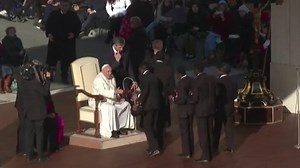 3.4K views · 73 reactions | Papa Francesco, spettacolare danza acrobatica a San Pietro: ballerini si esibiscono in suo onore | Il Mattino | Facebook