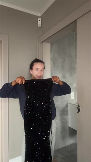 Prom Dress Ideas for Brunettes